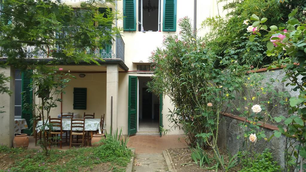La Villa Nei Fiori Florenţa Exterior foto